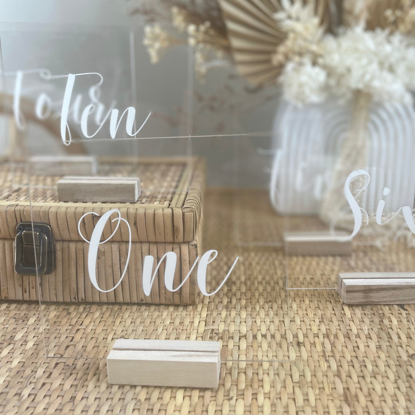 SQUARE WHITE ACRLIC STANDS WITH WOODEN BASE TABLE NUMBERS